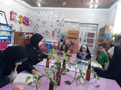 نشست مطالعاتی اعضای کتابخانه