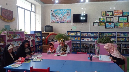 نشست قصه خوانی «مادر و کودک»