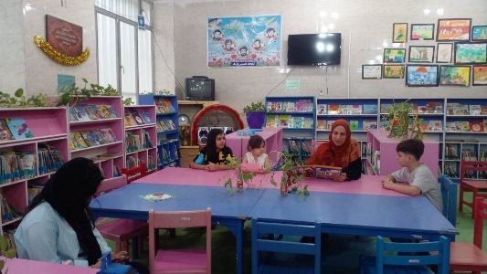 نشست قصه خوانی