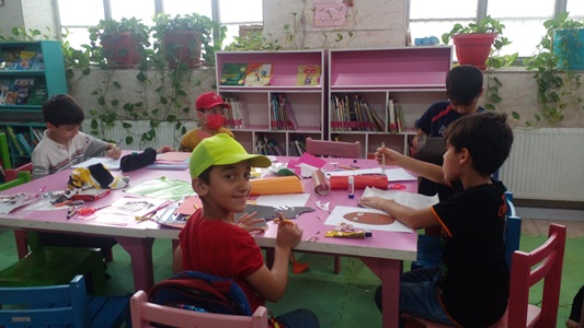 ایستگاه کاردستی به مناسبت هفته دفاع مقدس