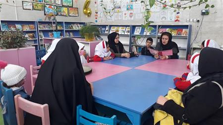 قصه خوانی مادران اعضا به مناسبت دهه مبارک فجر